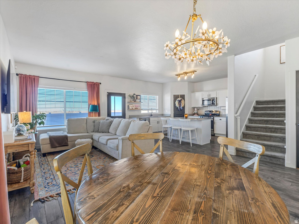 1012 W OSPREY DR Stansbury Park, UT 84074