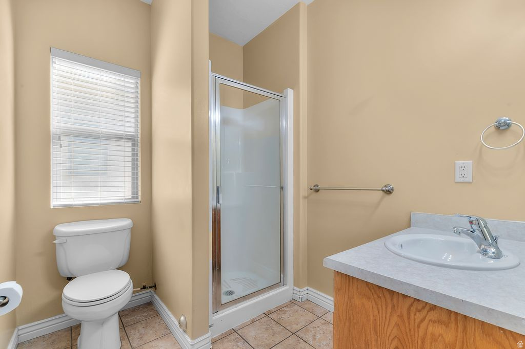 5203 W SWIFT WATER WAY West Jordan, UT 84081