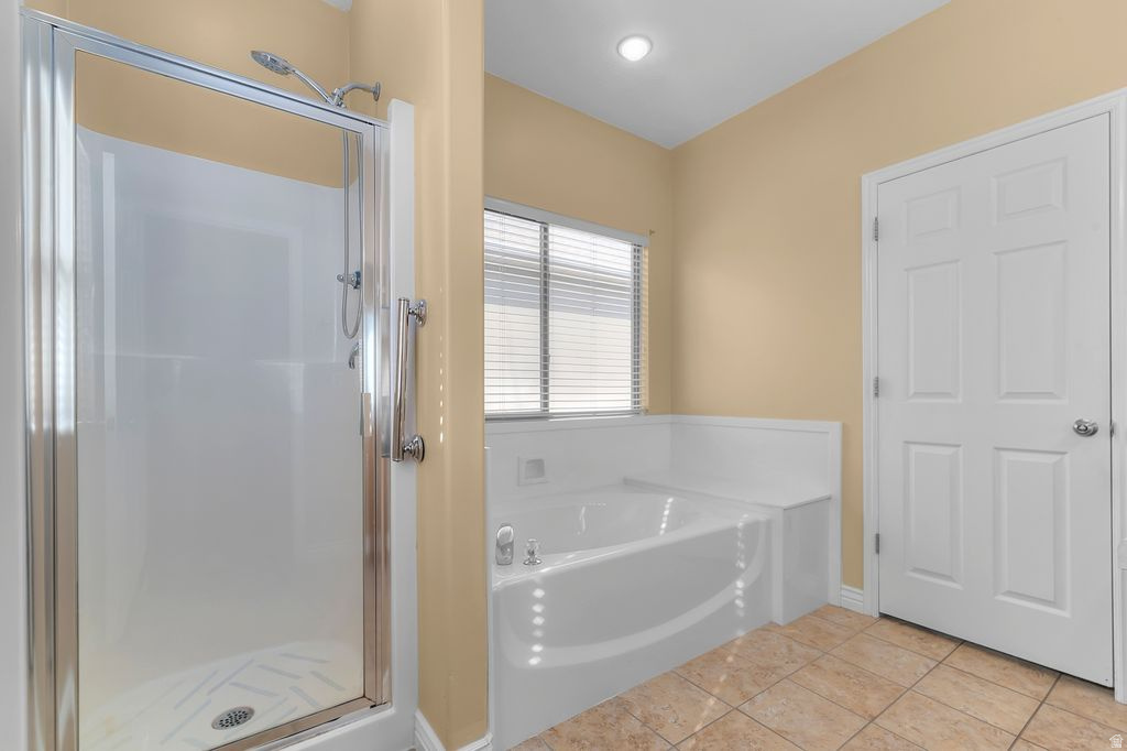 5203 W SWIFT WATER WAY West Jordan, UT 84081