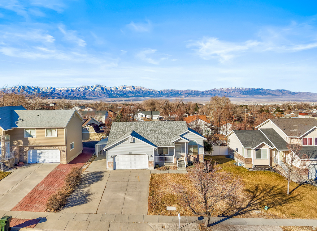 726 PIONEER AVE Tooele, UT 84074