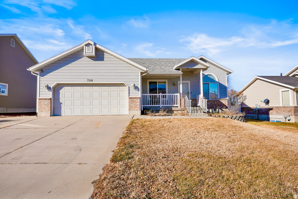 726 PIONEER AVE Tooele, UT 84074