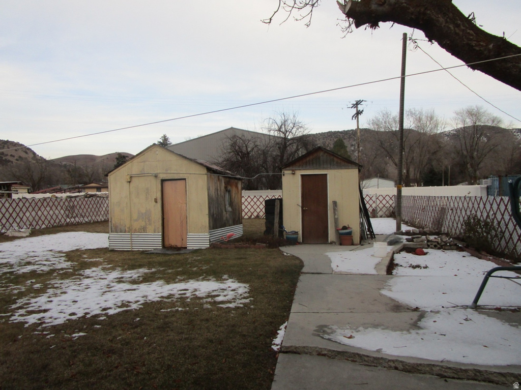 129 S MAIN ST Malad City, ID 83252