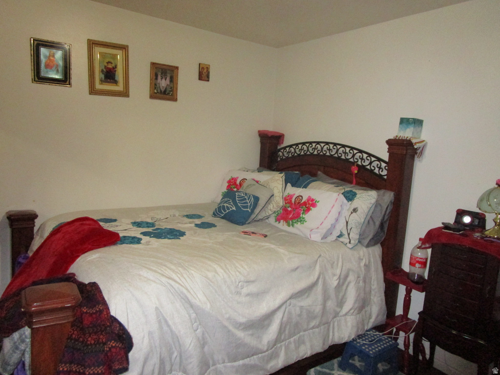 129 S MAIN ST Malad City, ID 83252