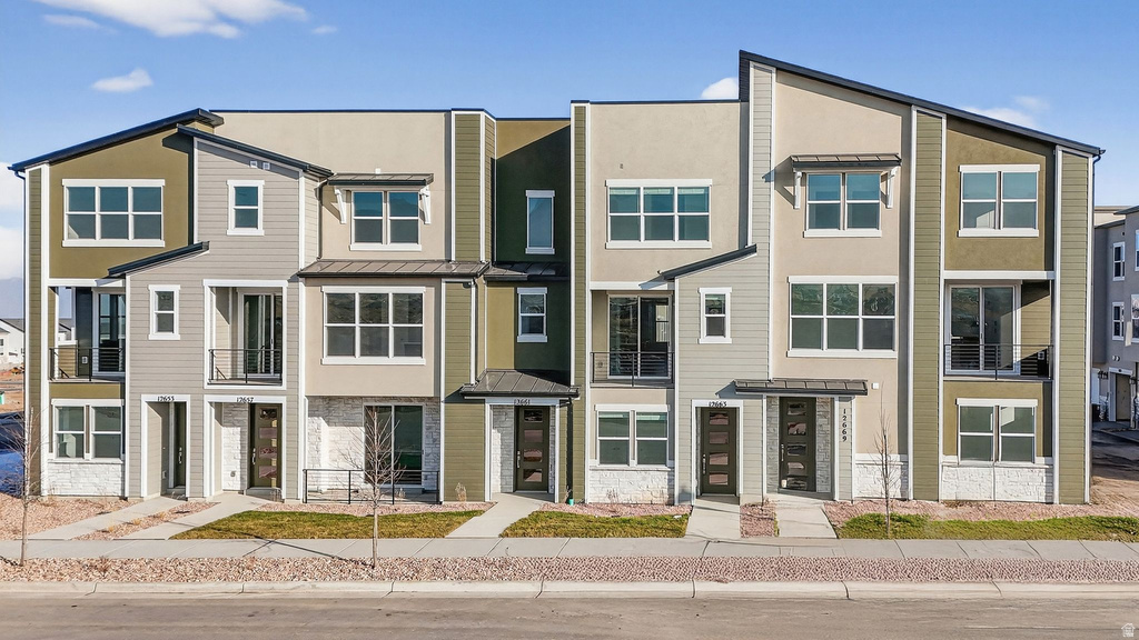 12663 S DANSIE OAKS DR #298 Herriman, UT 84096