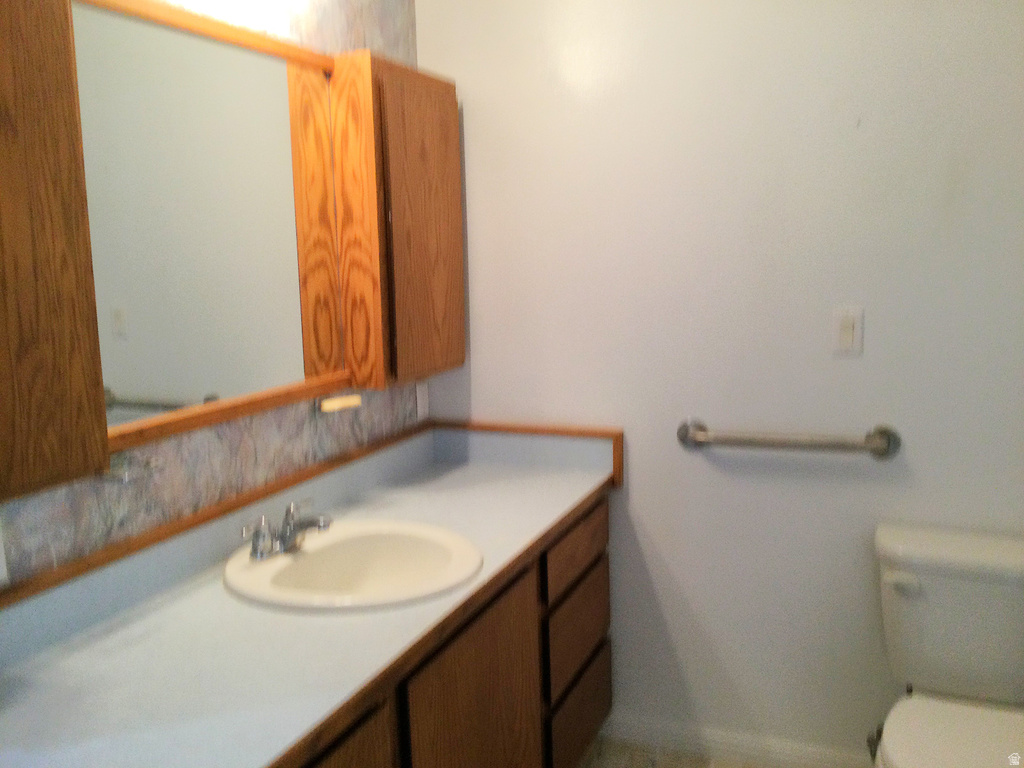 1025 S 200 E Blanding, UT 84511