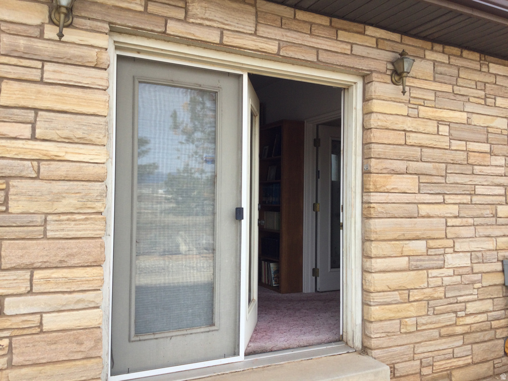 1025 S 200 E Blanding, UT 84511