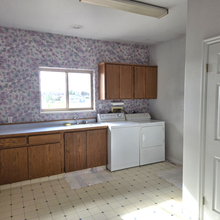 1025 S 200 E Blanding, UT 84511