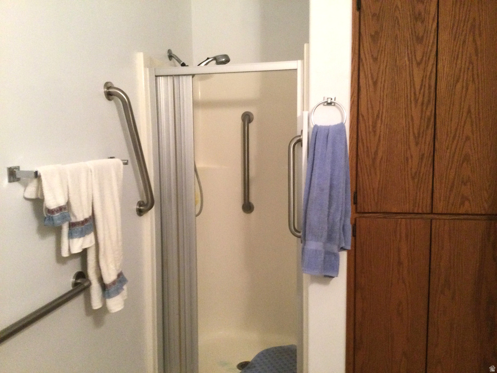 1025 S 200 E Blanding, UT 84511