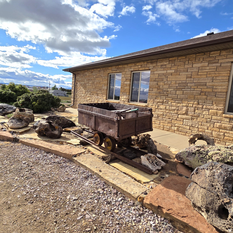 1025 S 200 E Blanding, UT 84511