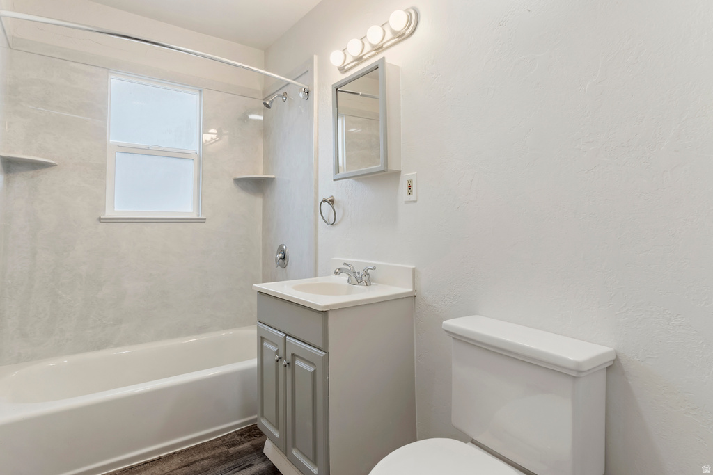 338 E 200 S Clearfield, UT 84015