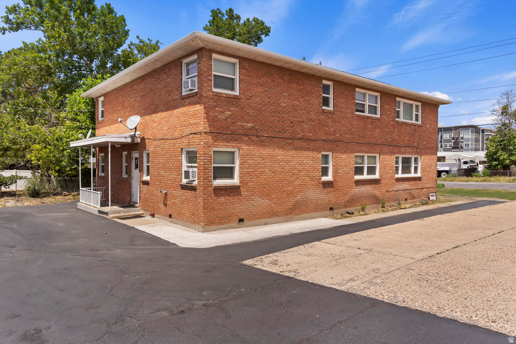 338 E 200 S Clearfield, UT 84015