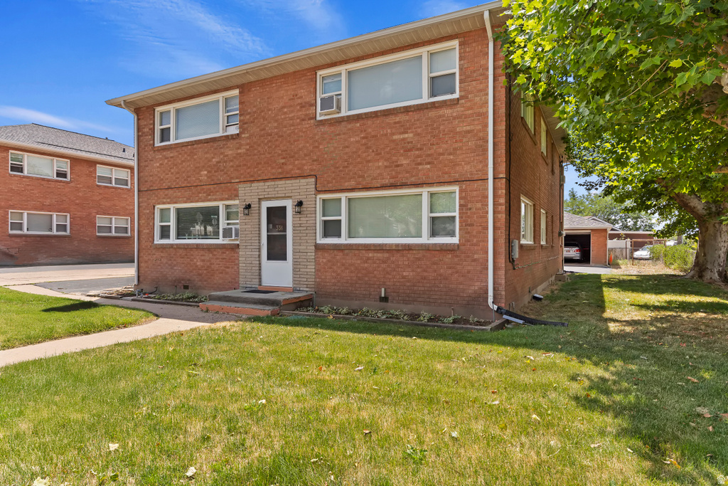 338 E 200 S Clearfield, UT 84015