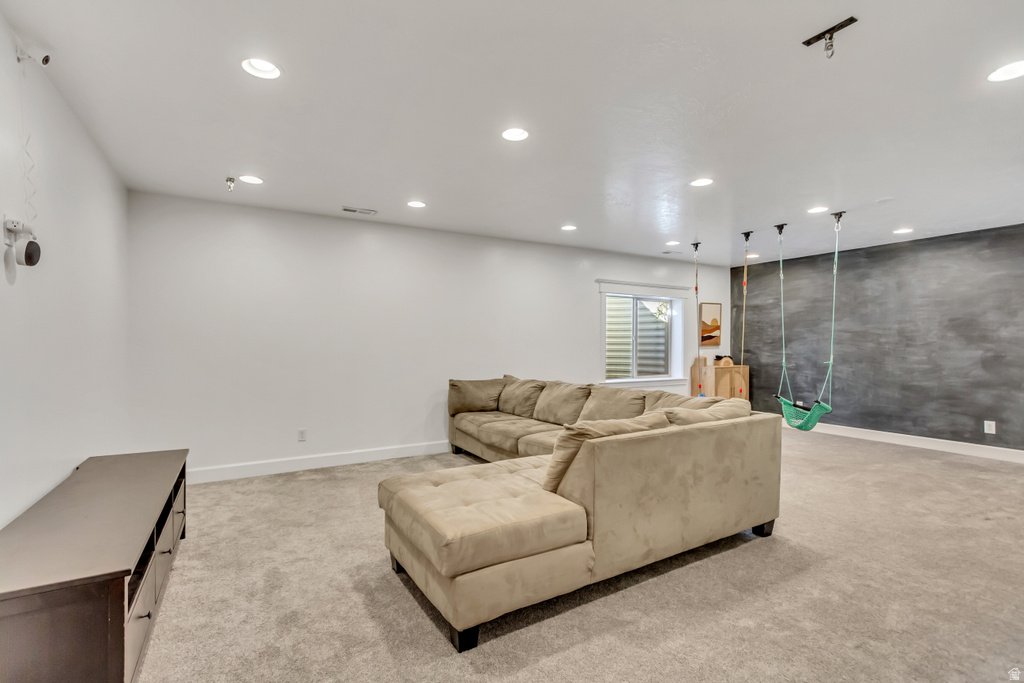 1237 N SILVERCREST DR Saratoga Springs, UT 84045