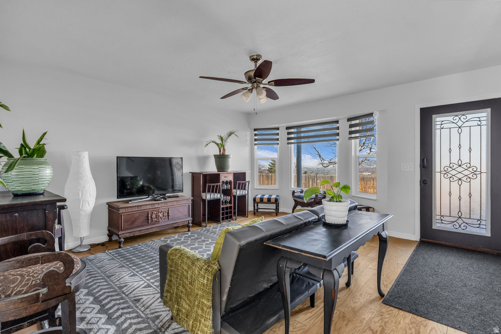 7462 S 2300 E Cottonwood Heights, UT 84121