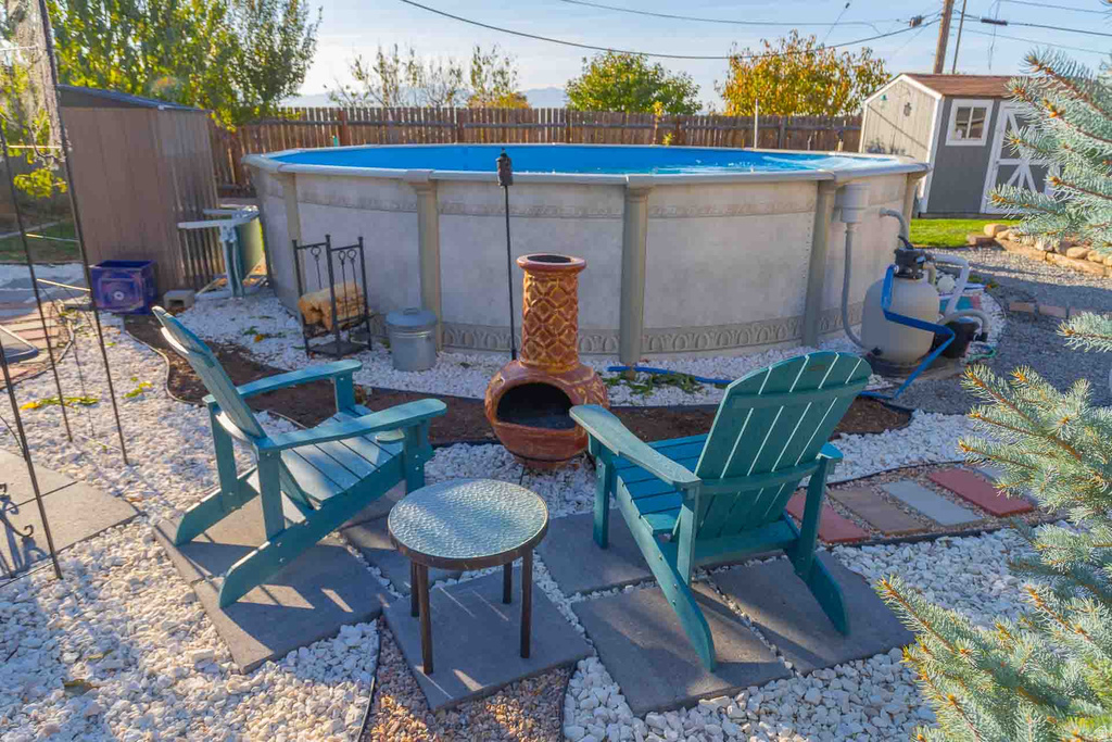 7462 S 2300 E Cottonwood Heights, UT 84121