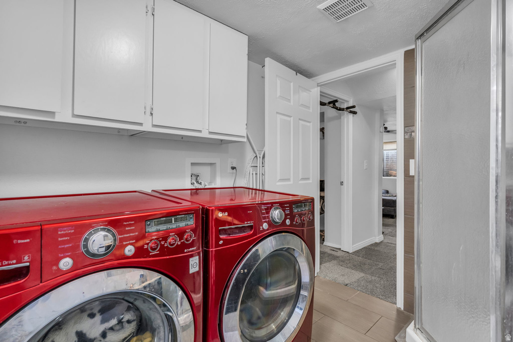 7462 S 2300 E Cottonwood Heights, UT 84121