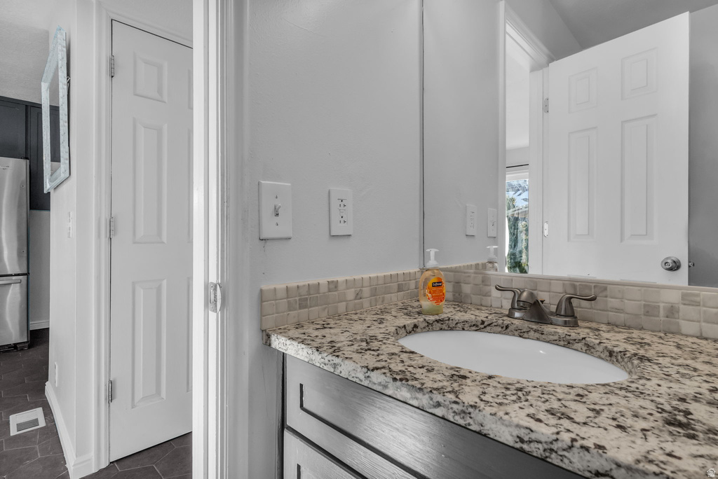 7462 S 2300 E Cottonwood Heights, UT 84121