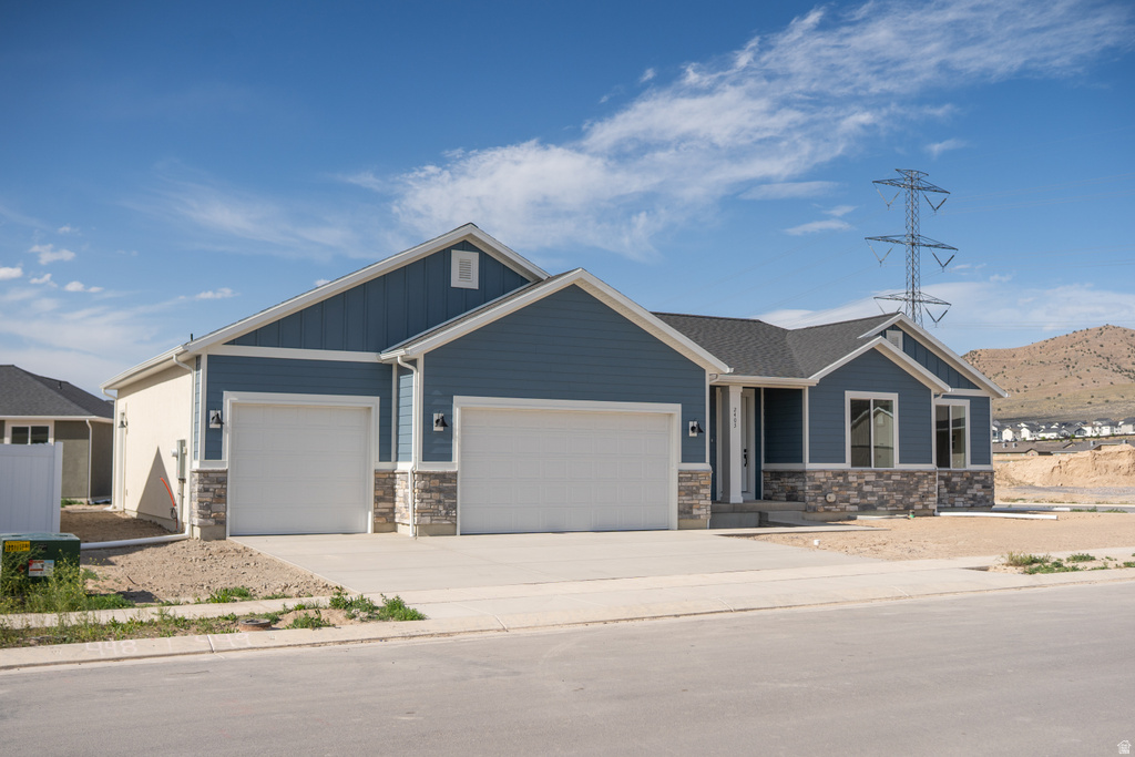 2403 E SUNFLOWER DR photo 2