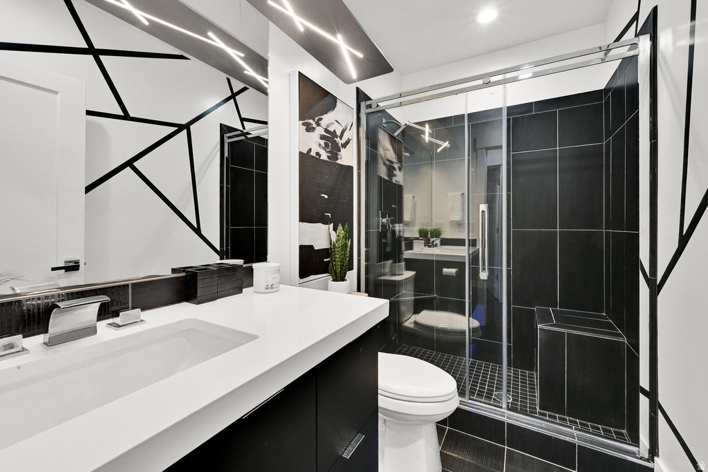 6045 HIDDEN HILLS Mountain Green, UT 84050