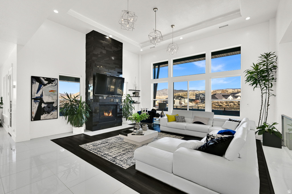 6045 HIDDEN HILLS Mountain Green, UT 84050