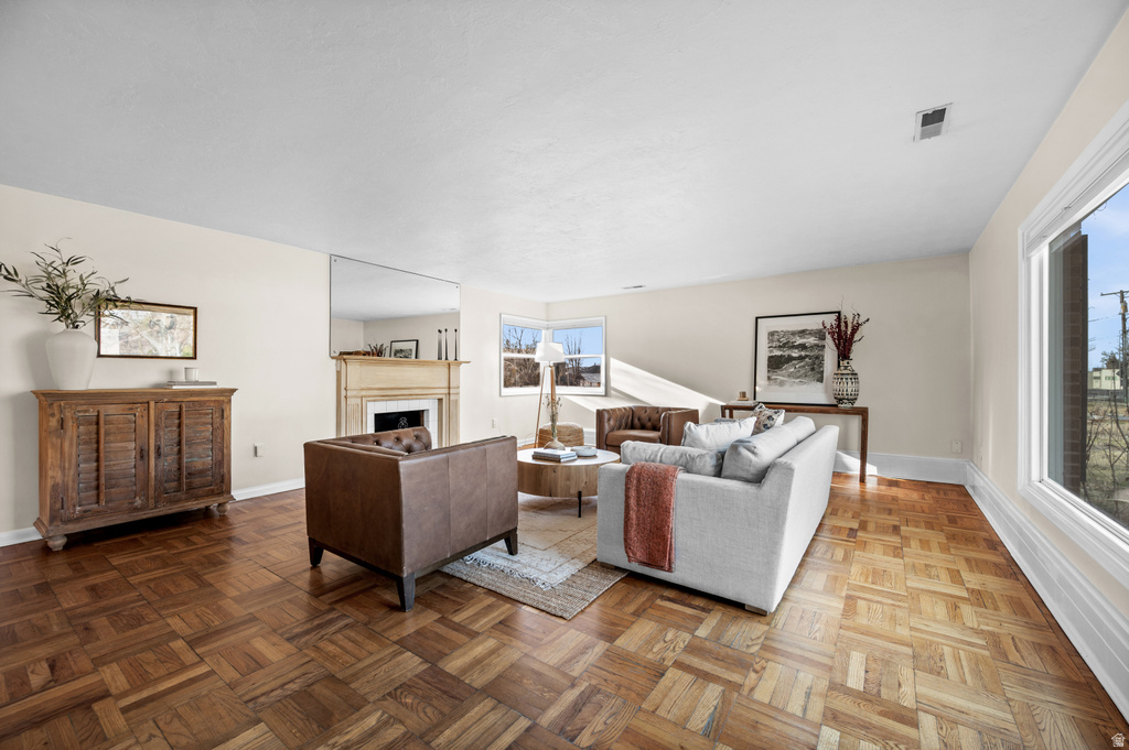 1420 E SPRING LN Holladay, UT 84117