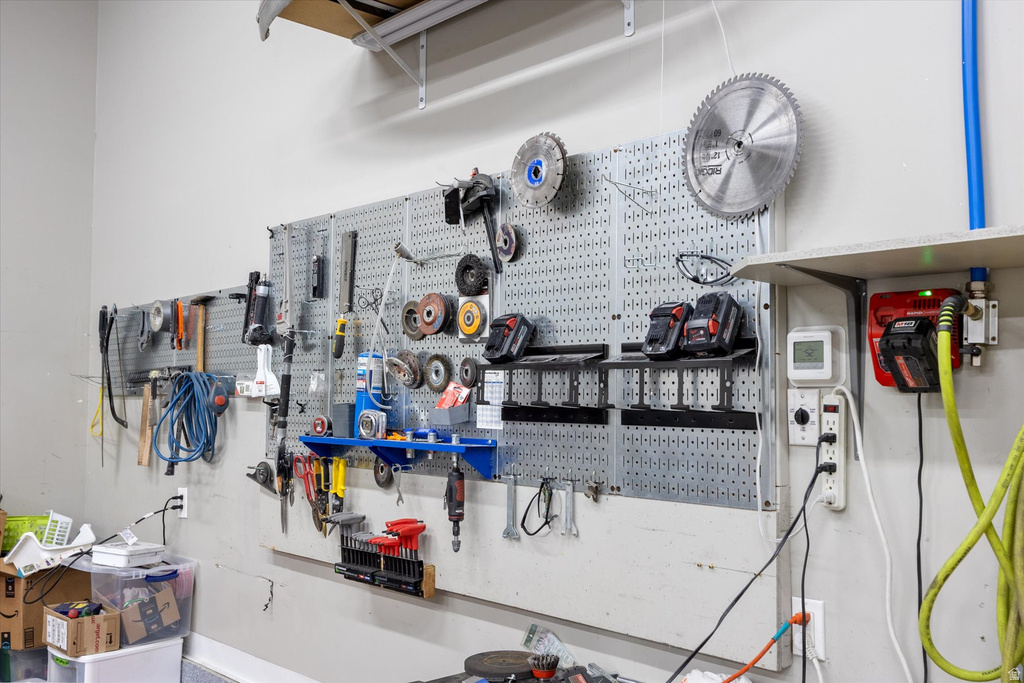 851 E CENTER ST Pleasant Grove, UT 84062