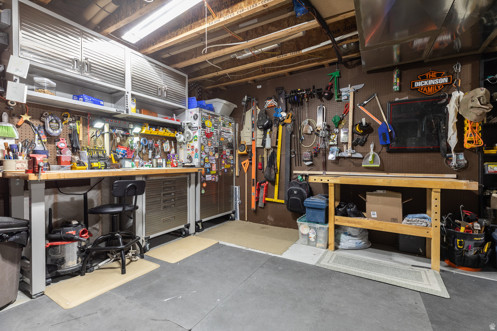 5047 W BLACK TWIG DR South Jordan, UT 84009