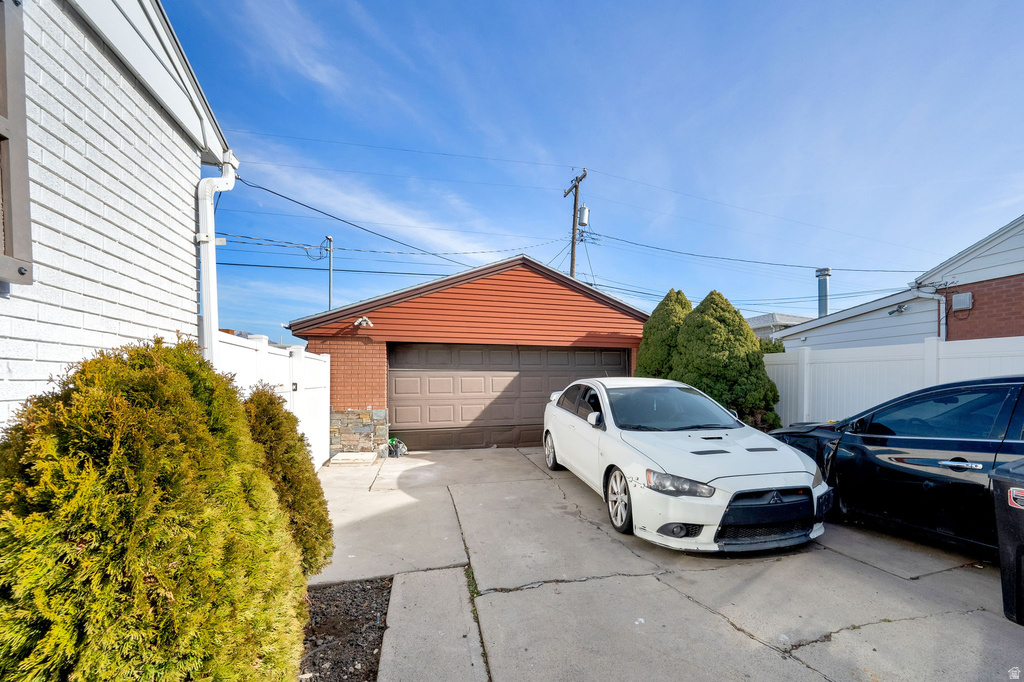 8147 S ROOSEVELT ST Midvale, UT 84047