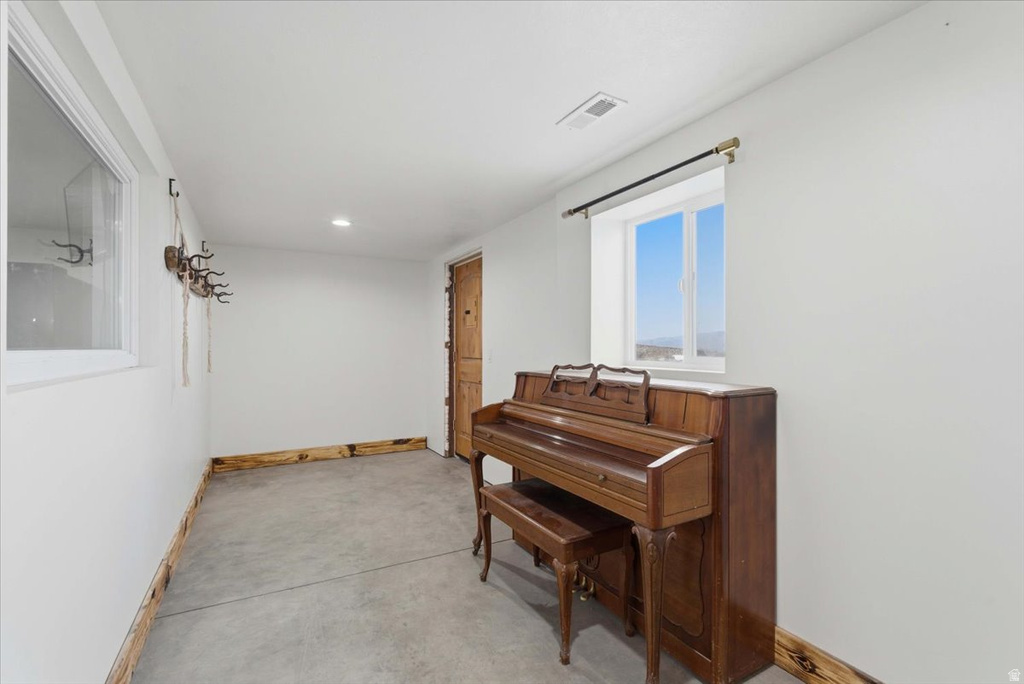 16418 N BEAVER DAM DR Collinston, UT 84306