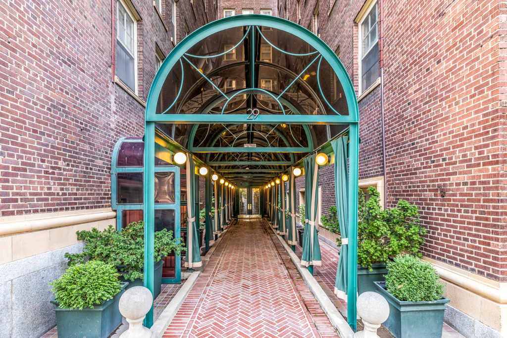 29 S STATE ST #106 Salt Lake City, UT 84111