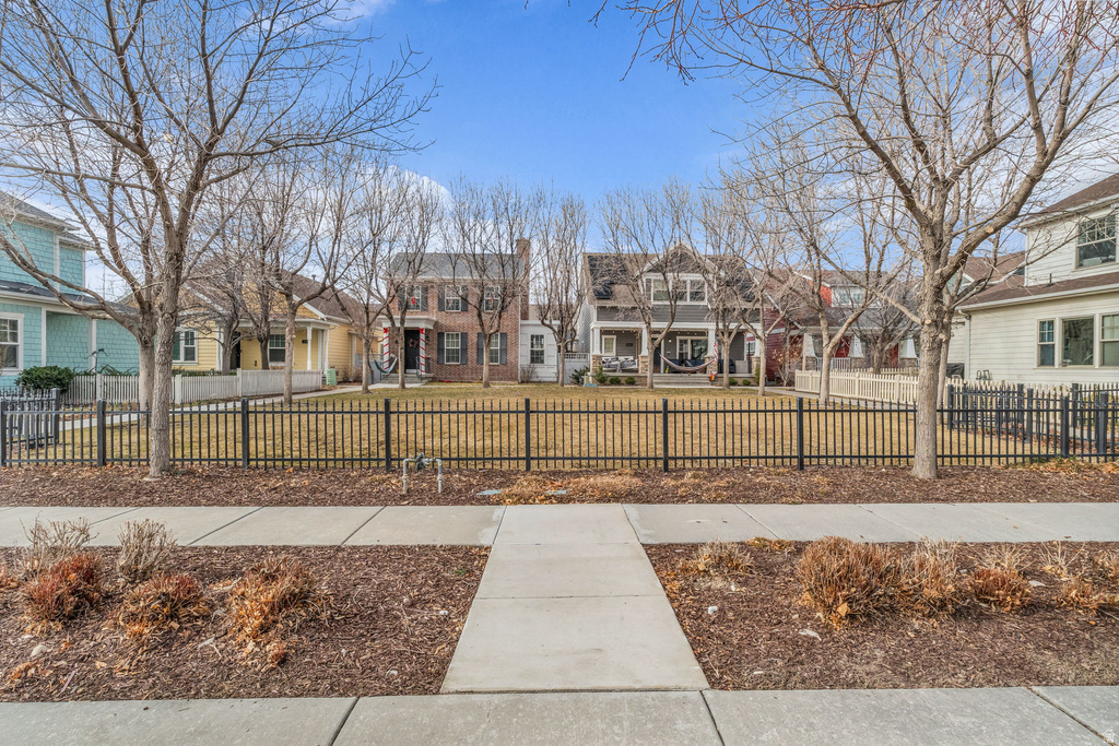 11094 S TOPVIEW RD South Jordan, UT 84009