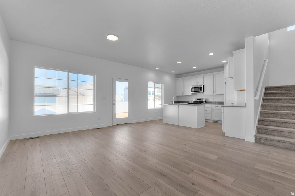 974 W PEREGRINE DR Stansbury Park, UT 84074