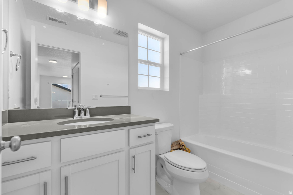 974 W PEREGRINE DR Stansbury Park, UT 84074