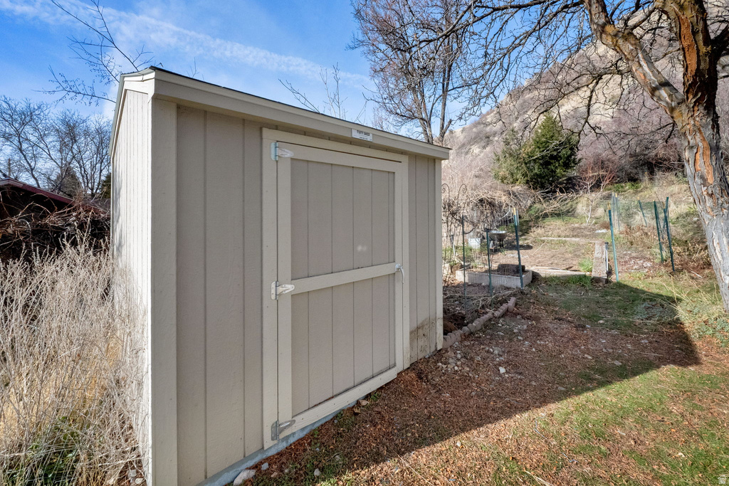 1111 E 300 N Springville, UT 84663