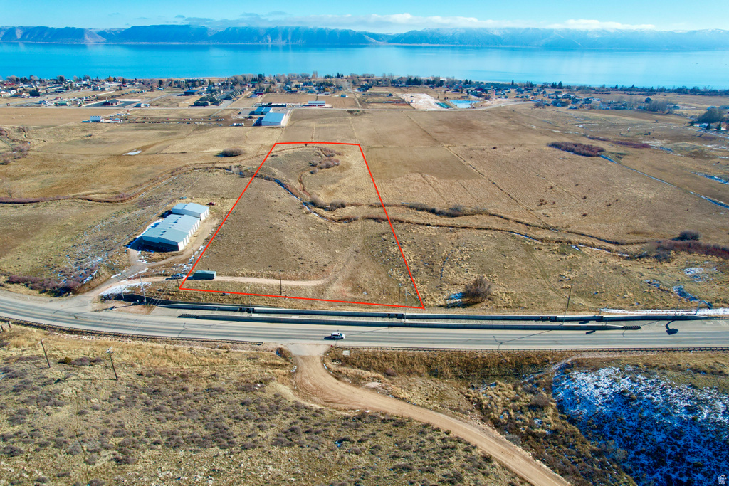 690 W LOGAN RD Garden City, UT 84028