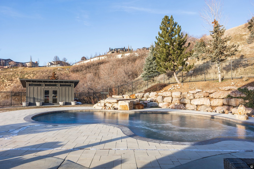 407 E HIDDEN LAKE DR Bountiful, UT 84010