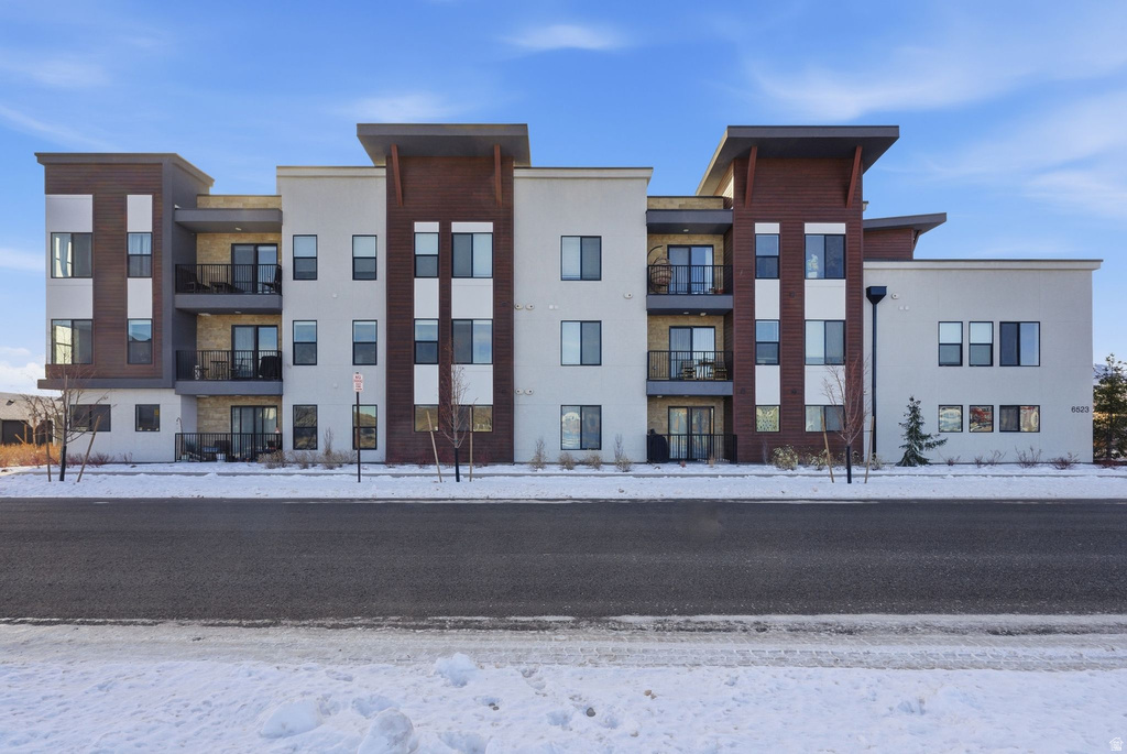 6523 SERVICEBERRY DR #A306 Park City, UT 84098