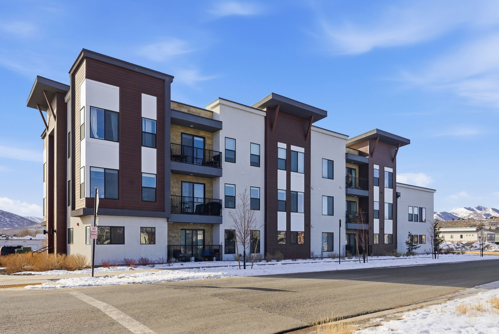 6523 SERVICEBERRY DR #A306 Park City, UT 84098