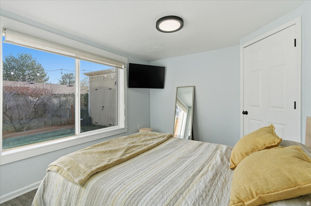 936 E PLACE Salt Lake City, UT 84102