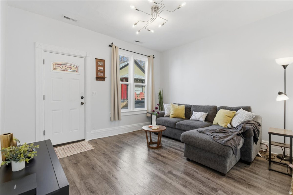 936 E PLACE Salt Lake City, UT 84102