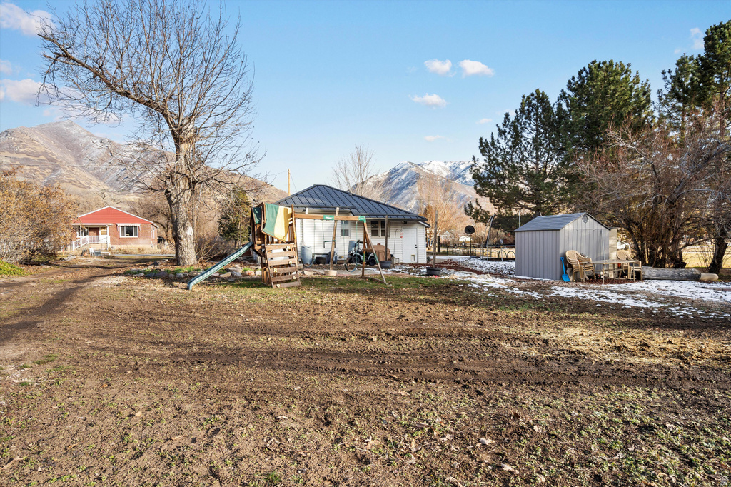 6541 S 2175 E Uintah, UT 84405