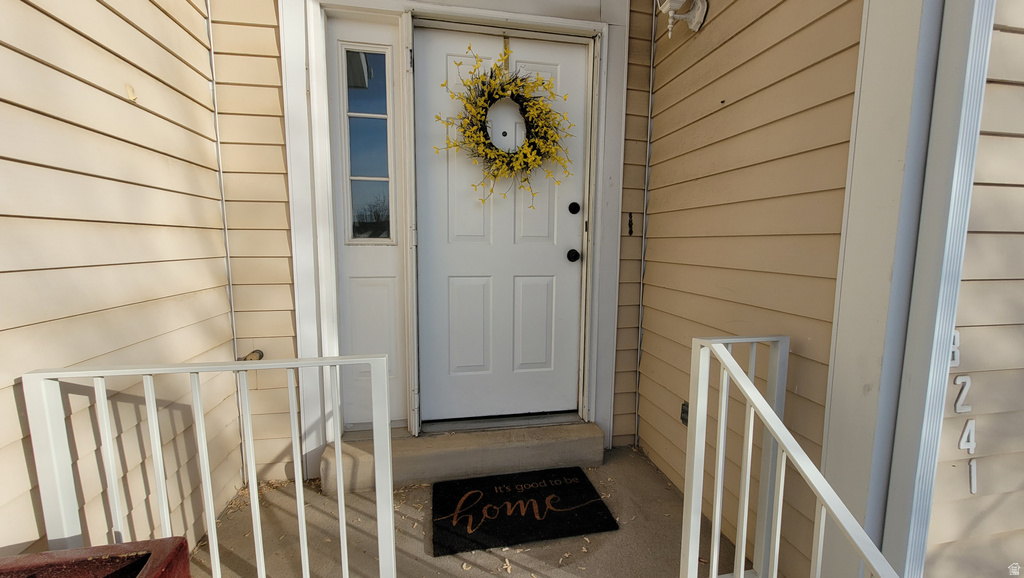 3241 S PLUM TREE LN Bountiful, UT 84010