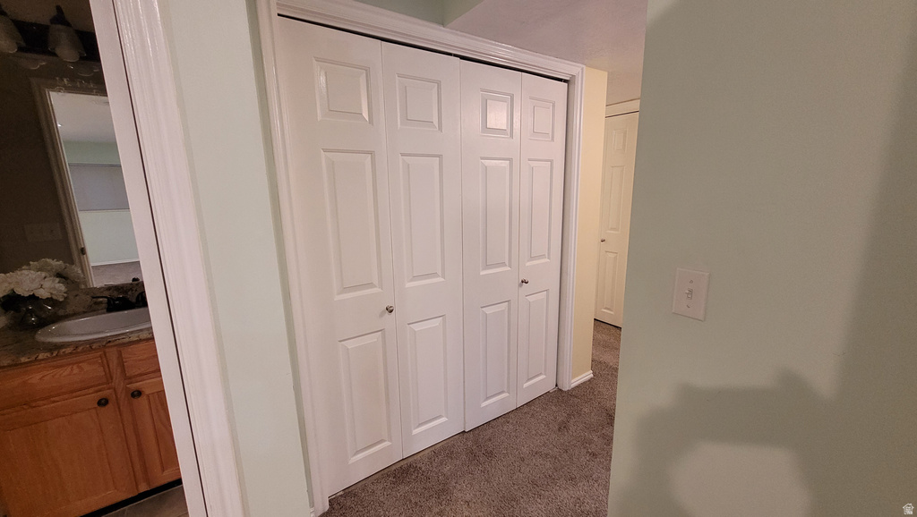 3241 S PLUM TREE LN Bountiful, UT 84010