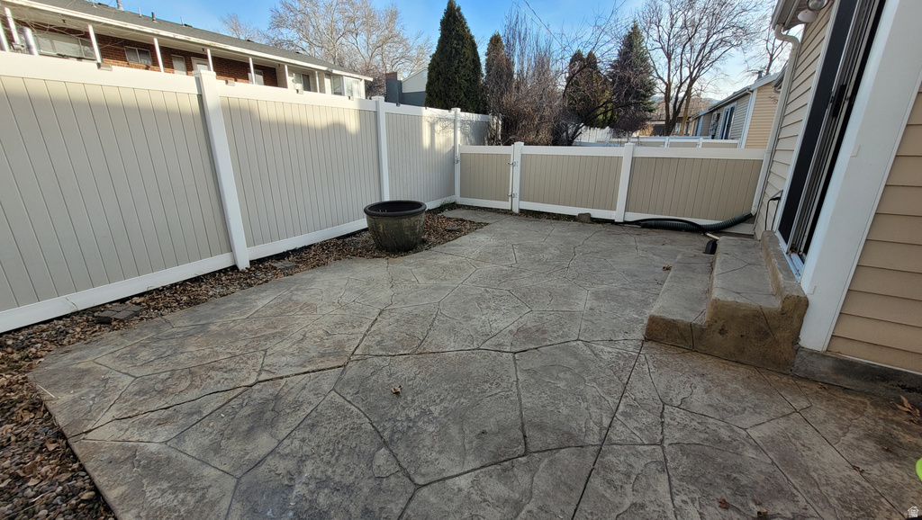 3241 S PLUM TREE LN Bountiful, UT 84010