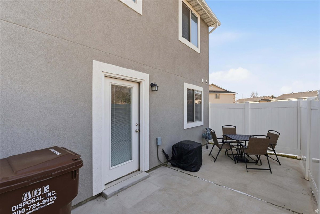 248 W 1950 N Harrisville, UT 84414