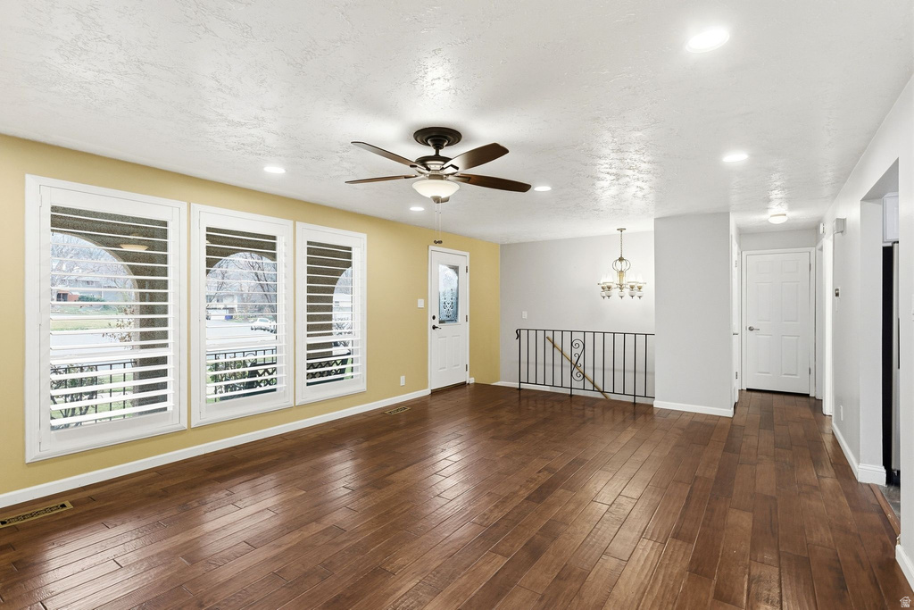 111 E 550 CIR Farmington, UT 84025