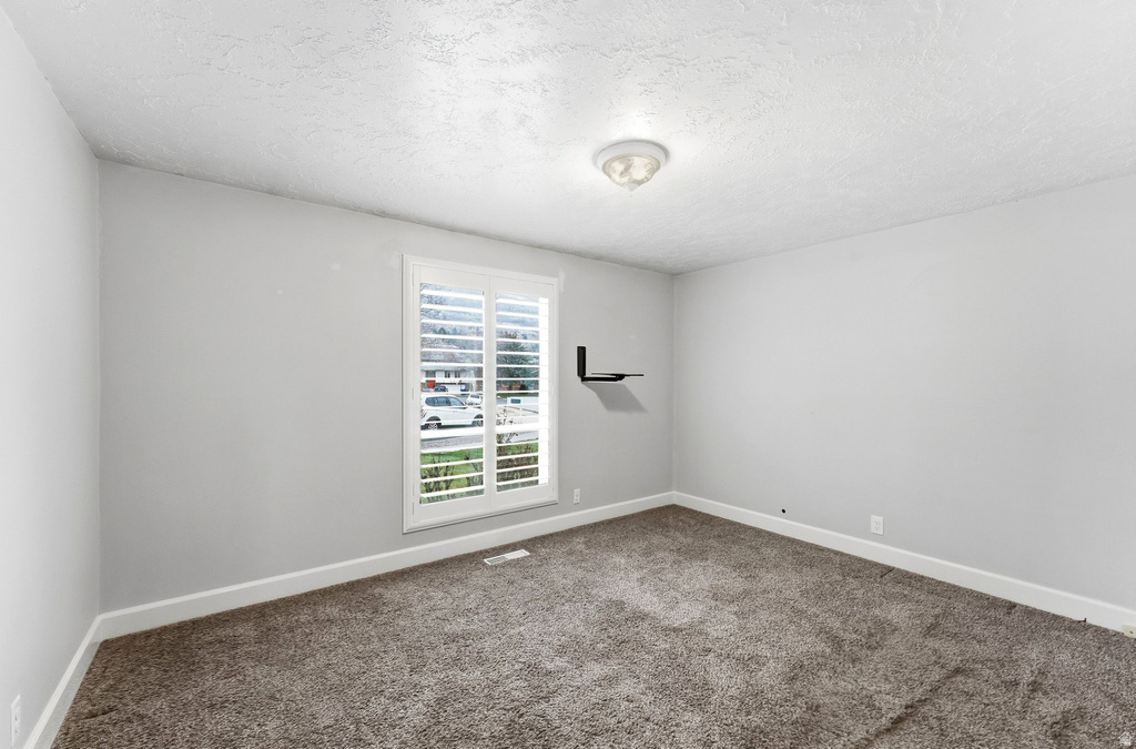 111 E 550 CIR Farmington, UT 84025