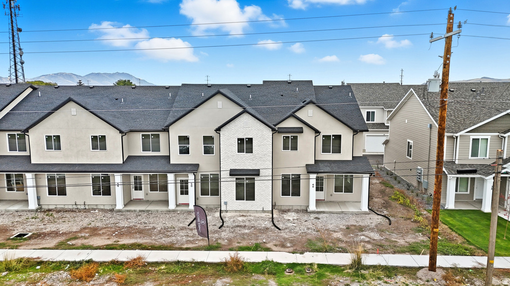 74 E 1225 S Tremonton, UT 84337