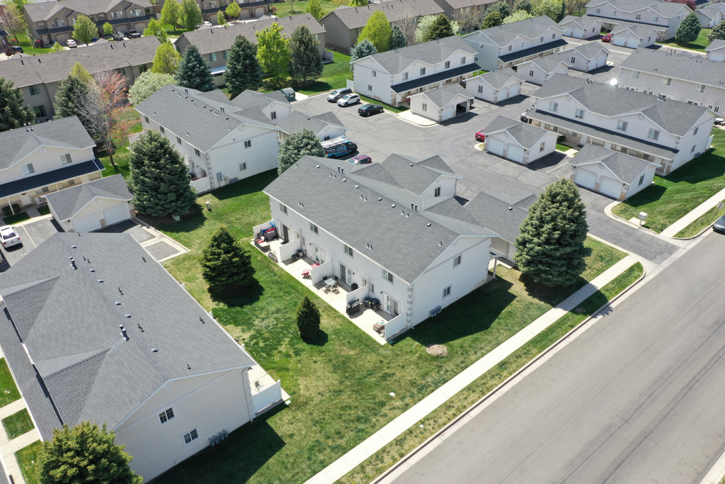 325 E 2300 N North Ogden, UT 84414