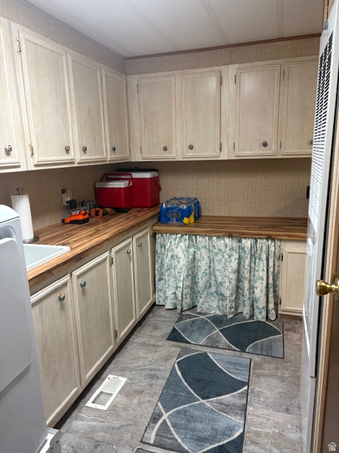 1111 N 2000 W #216 Farr West, UT 84404